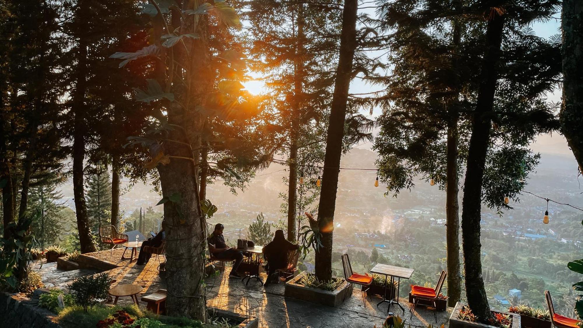 Damar Langit Resort Cisarua Luaran gambar