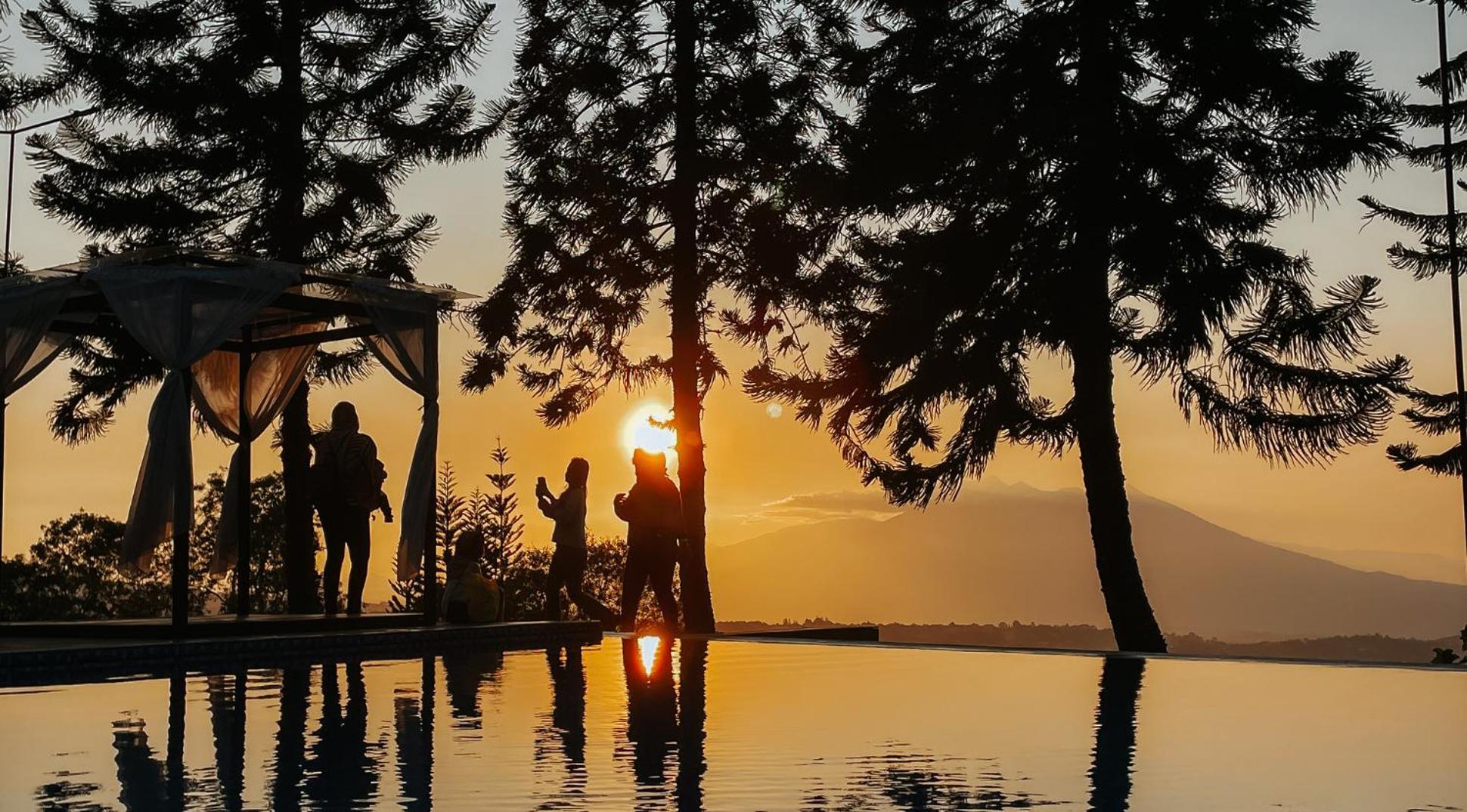 Damar Langit Resort Cisarua Luaran gambar